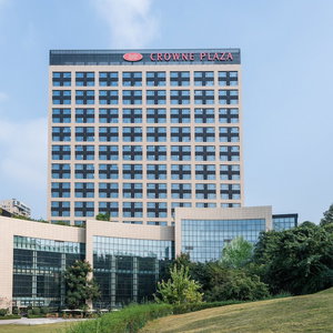 Hotel Crowne Plaza Chengdu Panda Garden By Ihg - Near Panda Base cazare Xindu
