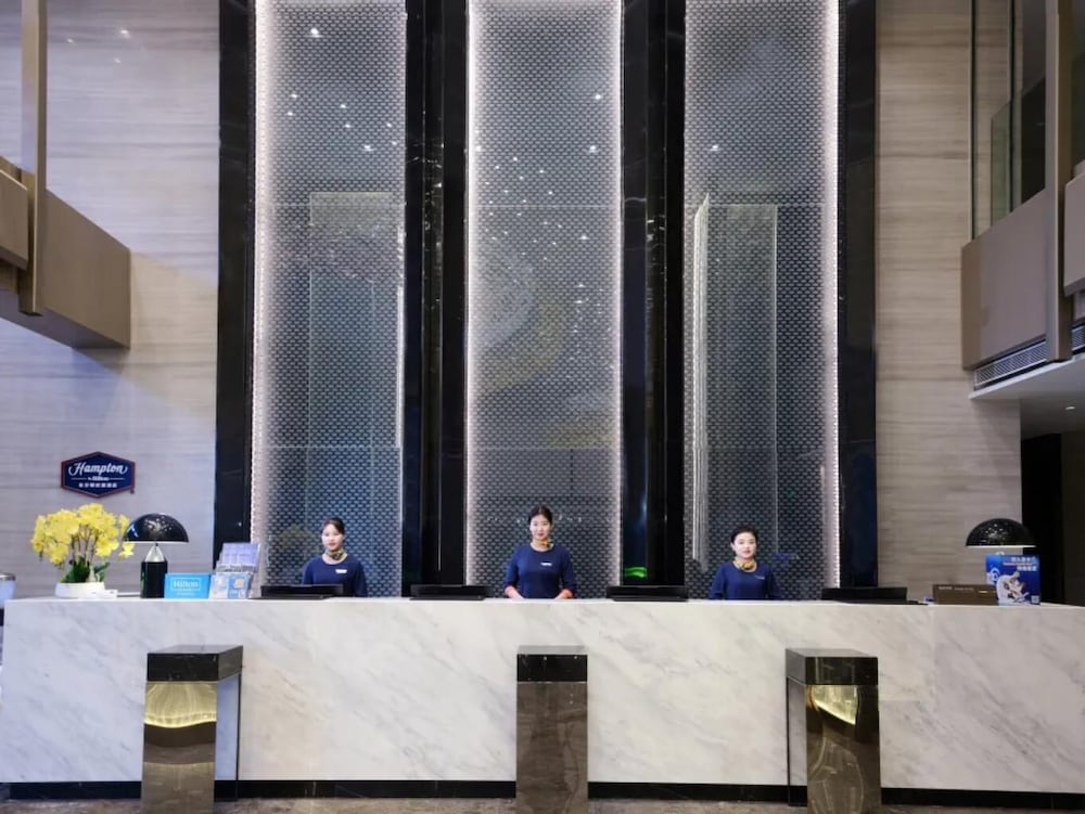 Hotel Hampton By Hilton China