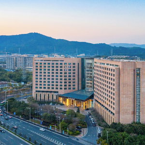 Hotel Swissôtel Guangzhou cazare Tianhe
