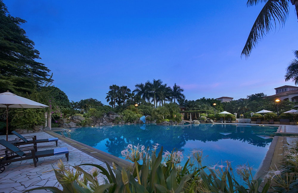 Hotel Hillview Golf Hotel
