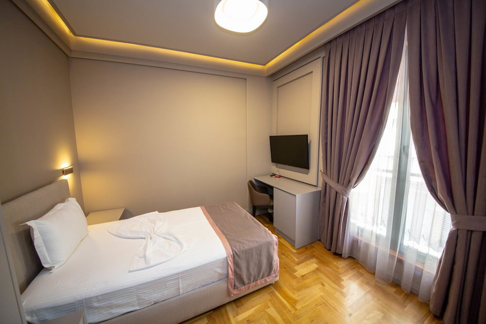 City Center Hotel