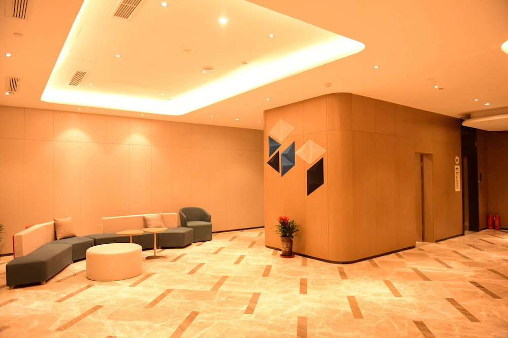 Hotel Holiday Inn Express Lhasa Potala Palace By Ihg