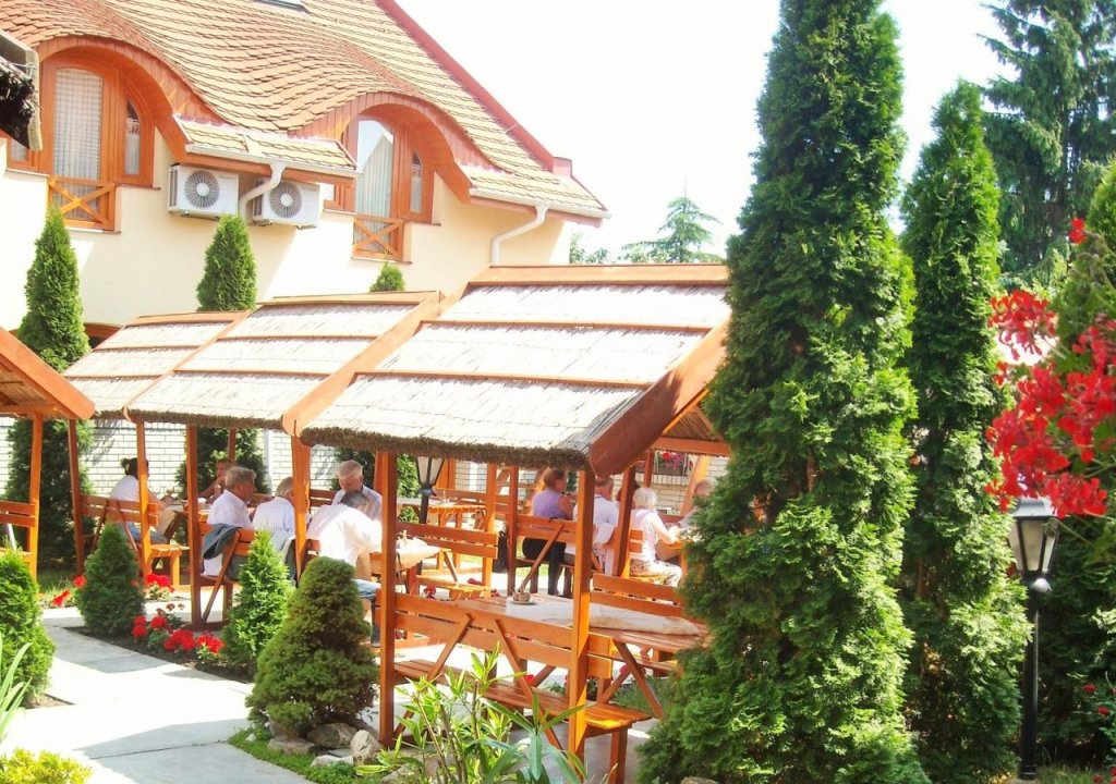 Fodor Hotel Es Halaszcsarda
