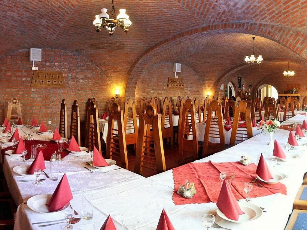 Fodor Hotel Es Halaszcsarda