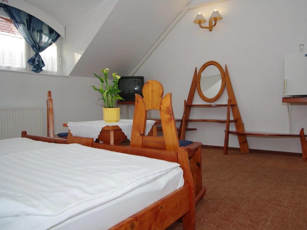 Fodor Hotel Es Halaszcsarda