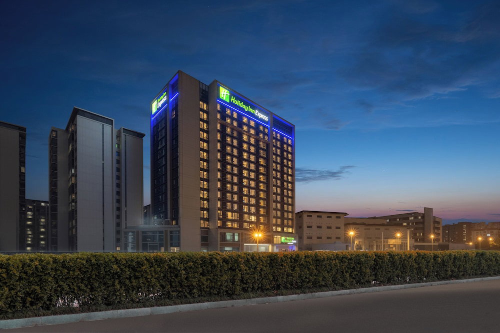 Hotel Holiday Inn Express Chengdu Shuangliu Chuanda Road By Ihg