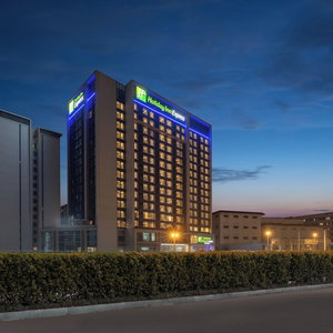 Hotel Holiday Inn Express Chengdu Shuangliu Chuanda Road By Ihg cazare Dongsheng