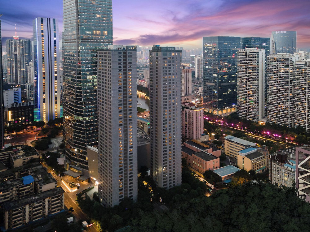 Hotel Cheng Du Wifc Suites -Yyc Preferred