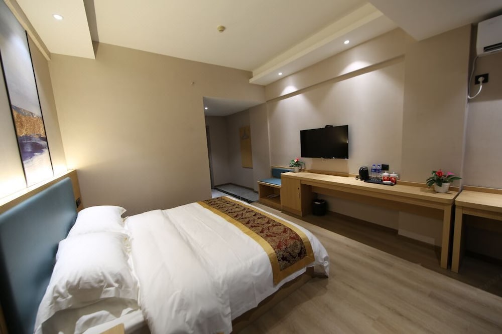 Hotel Gold Floor
