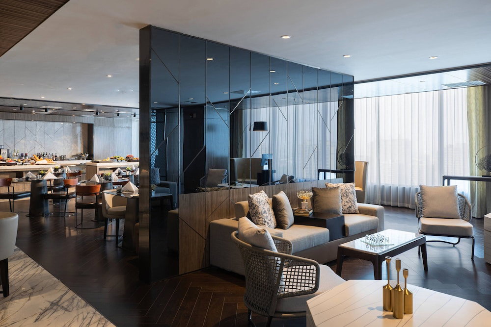 Hotel Renaissance Shenyang West Hotel
