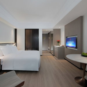 Hotel Fuqinglong Huatian Holiday Hotel cazare Shenzhen