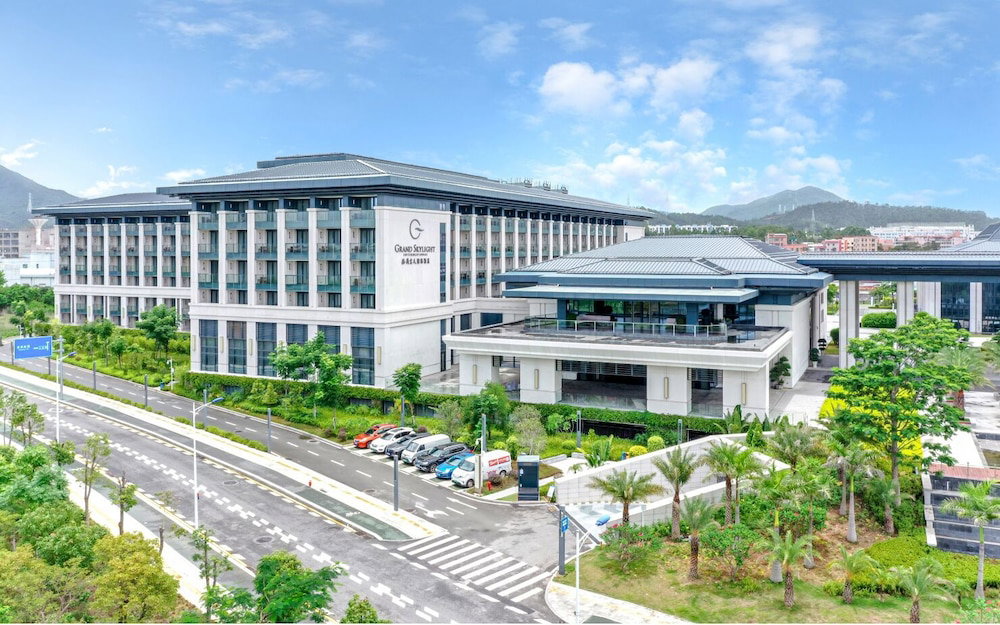 Hotel Grand Skylight Int' Hotel Pingshan