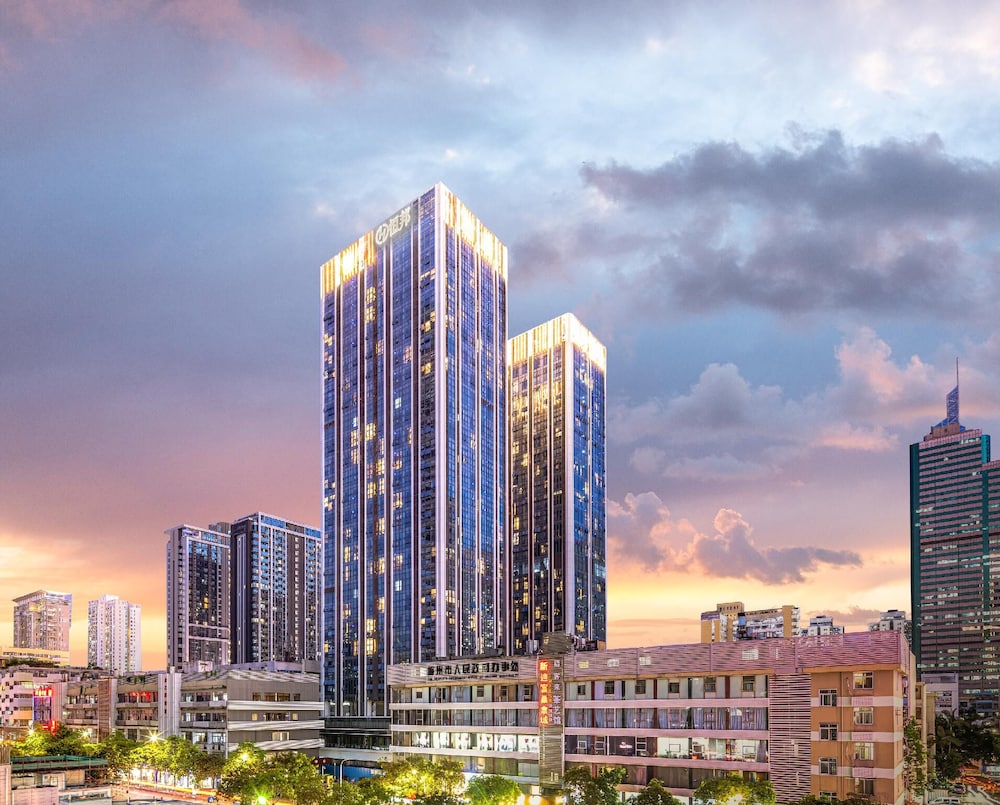 Hotel Huaqiang North Executive Apartment