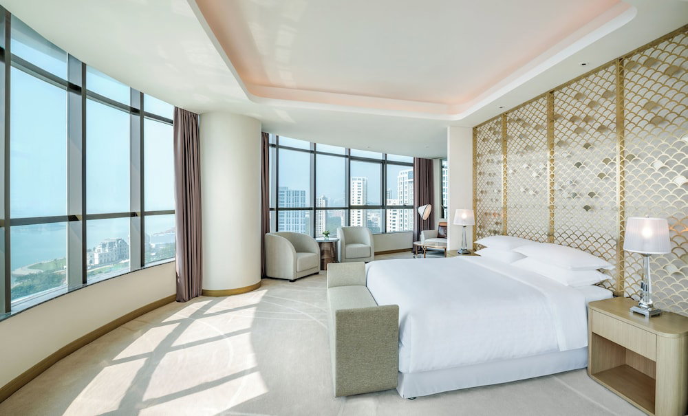 Hotel Sheraton Qingdao West Coast