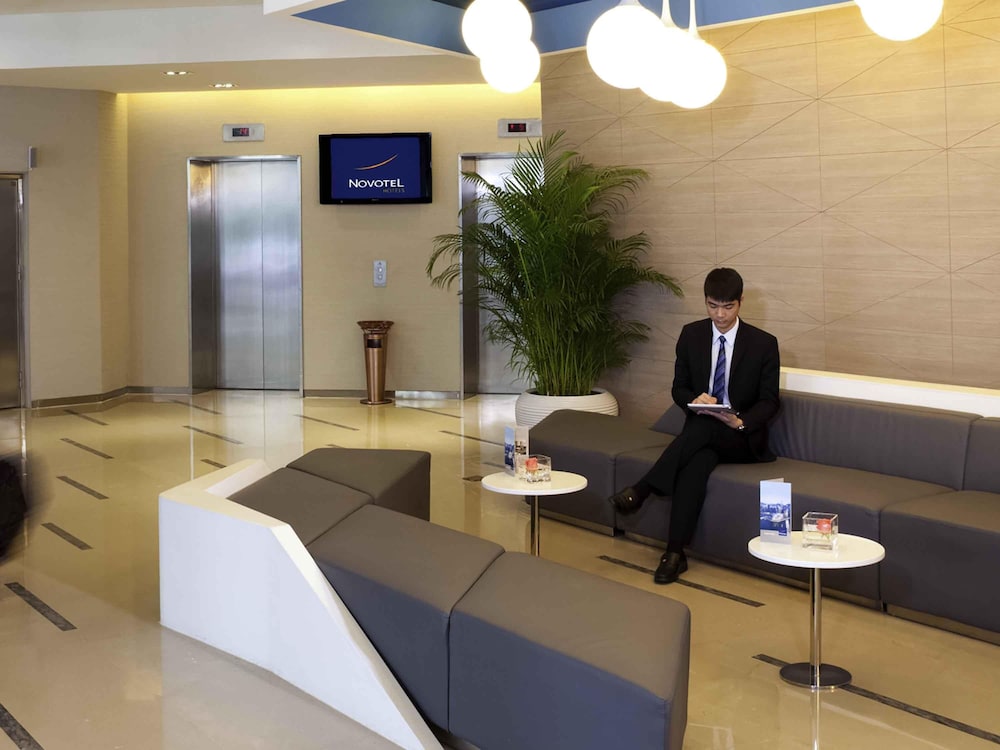 Hotel Novotel Shenzhen Watergate