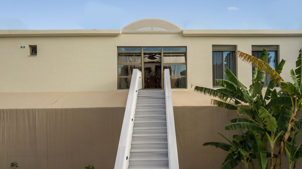Hotel Lodge Apartments
