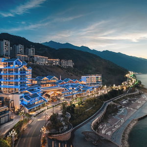 Hotel Hualuxe Chongqing Wushan By Ihg cazare Wushan
