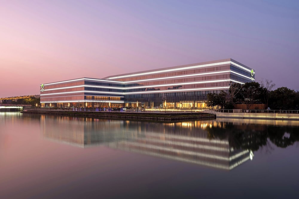 Hotel Element Suzhou Science And Technology Town
