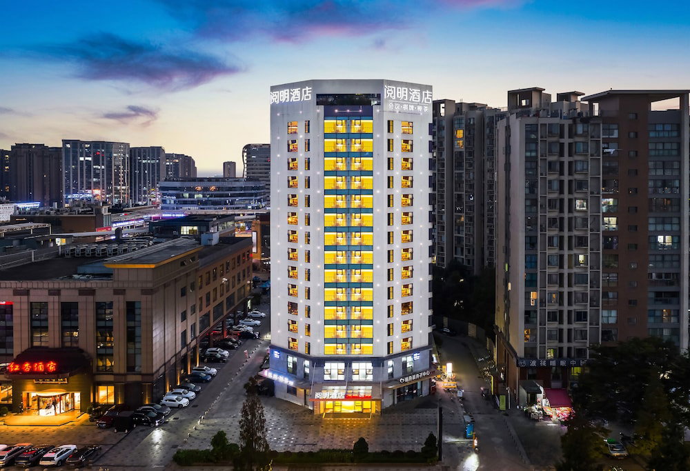 Hotel Chengdu Yueming Hotel