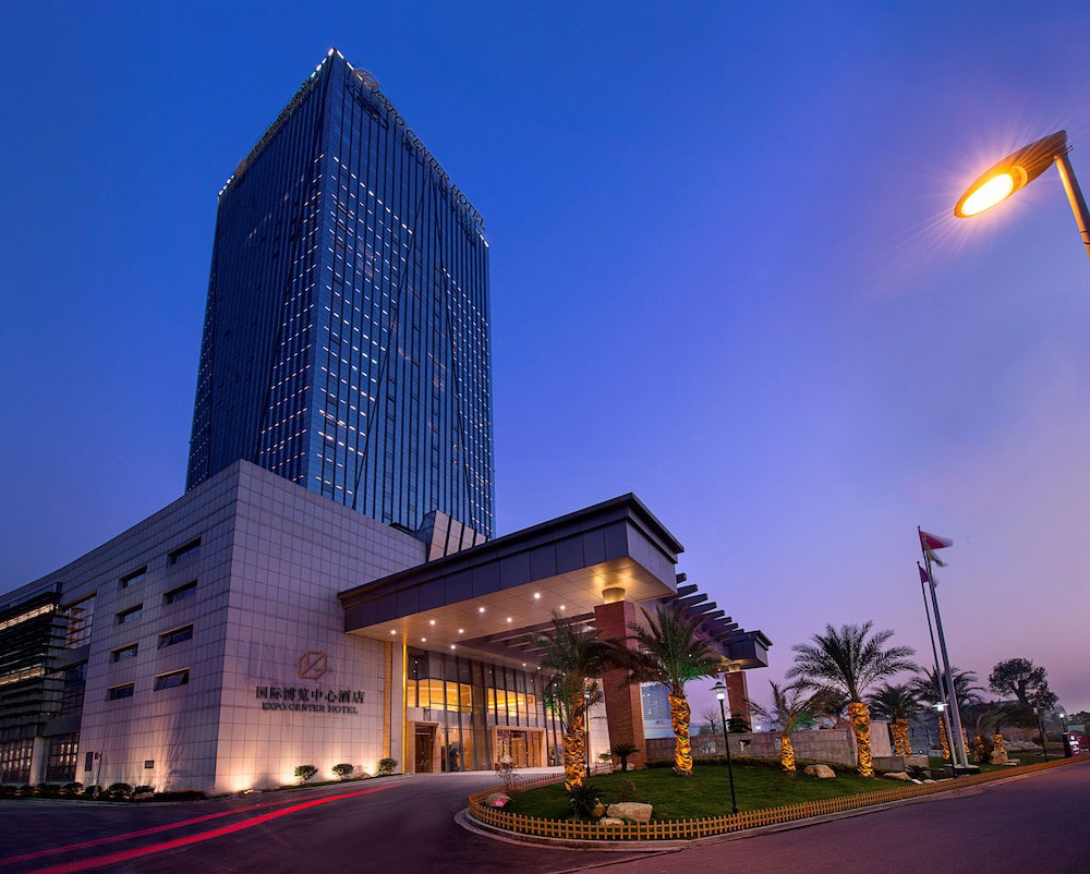 Hotel Expo Center Hotel