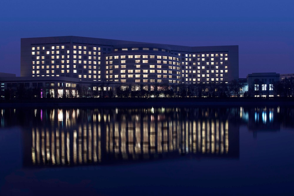 Hotel The Lakeview, Tianjin Marriott Executive Apartments