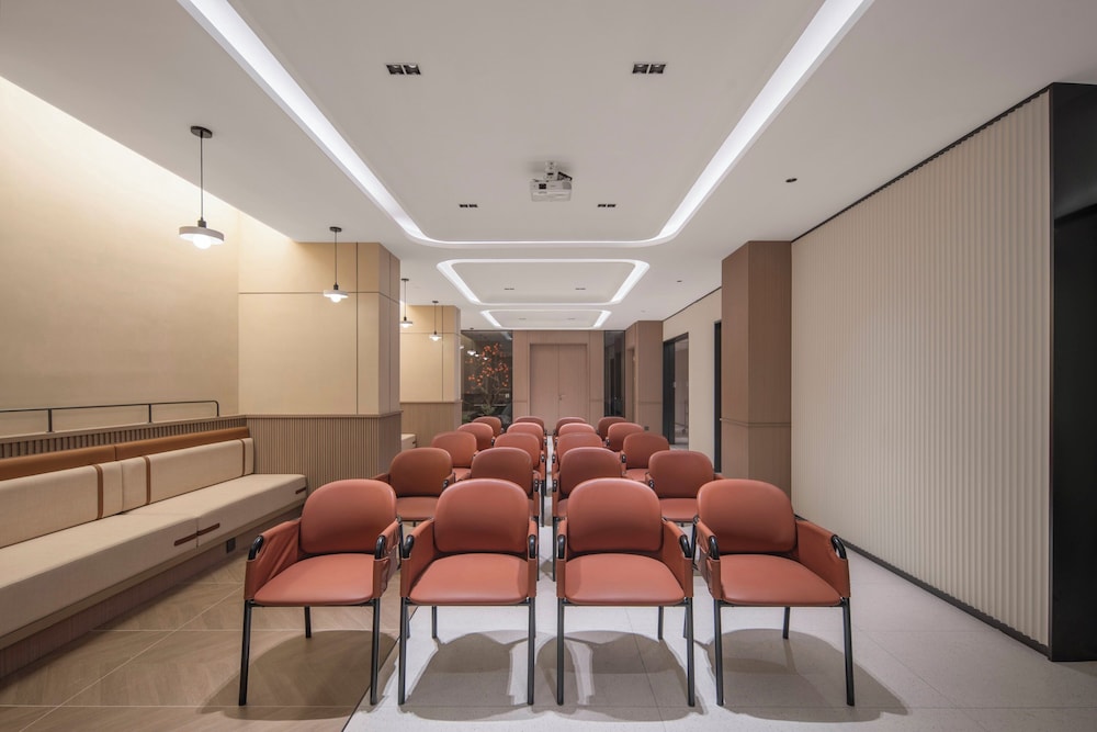 Hotel Holiday Inn Express Jinan Quancheng Square By Ihg