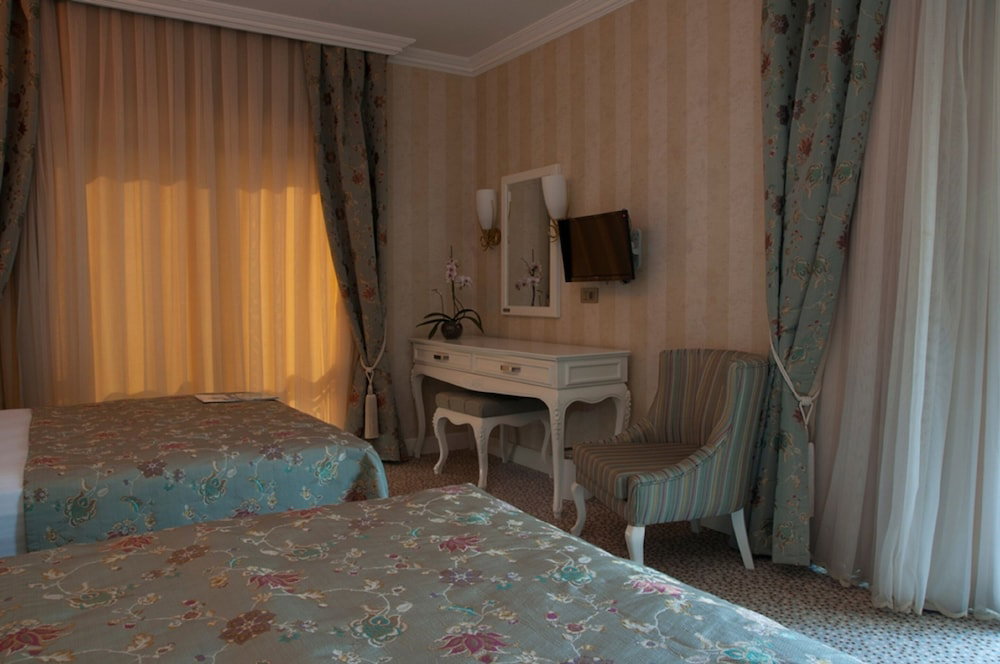 Grand Göcek Hotel