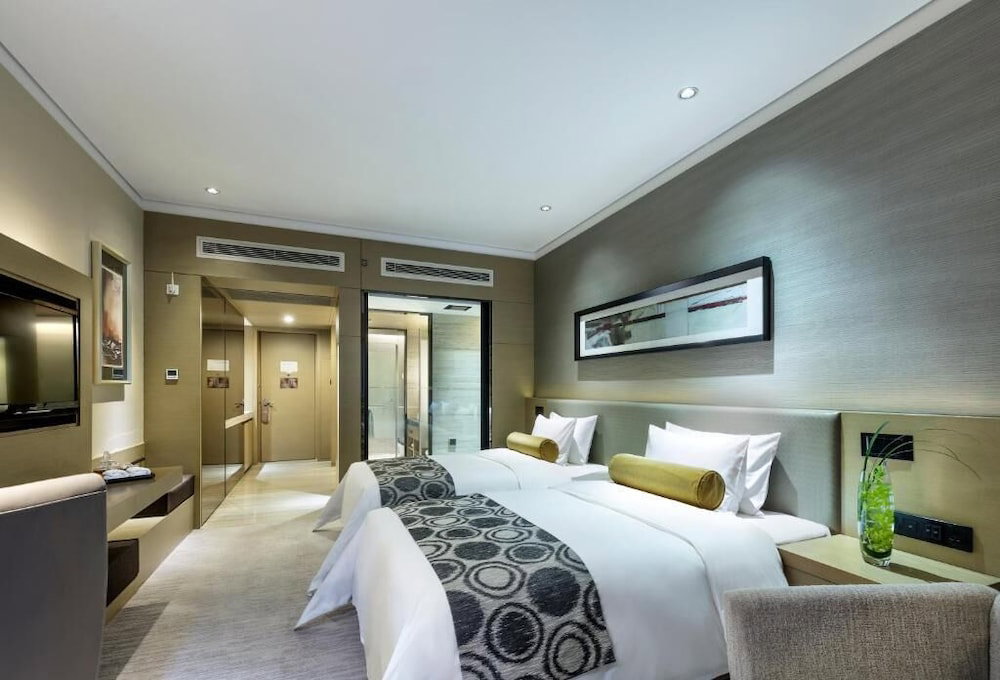 Hotel Longchamp Garden Hotel