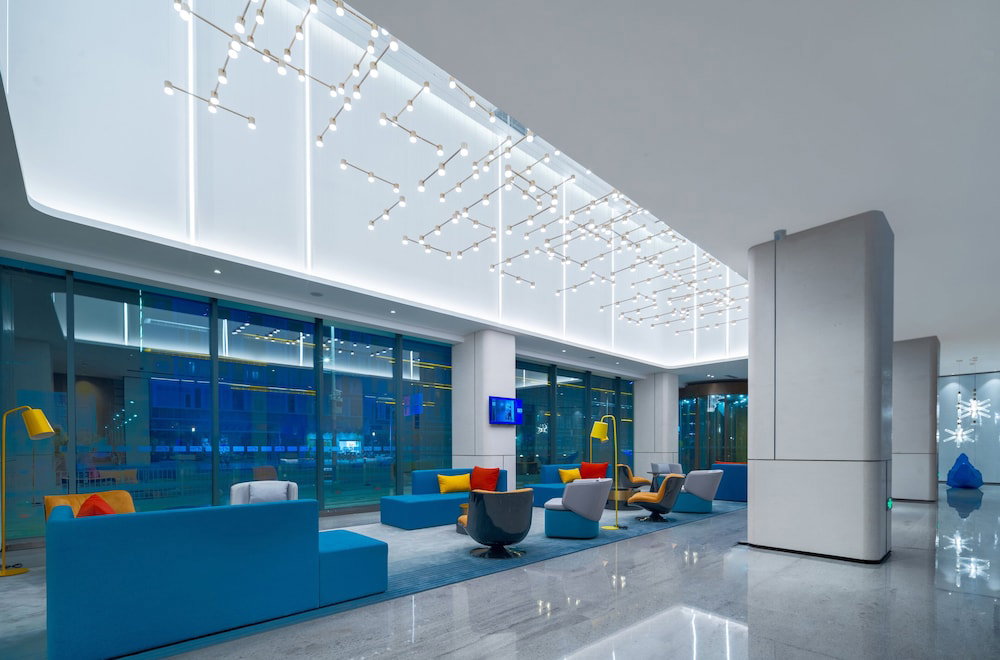 Hotel Holiday Inn Express Shenzhen Longhua By Ihg