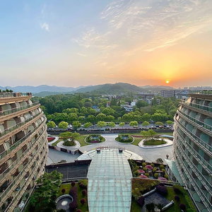 Hotel Wyndham Grand Plaza Royale Hangzhou cazare Sijiqing