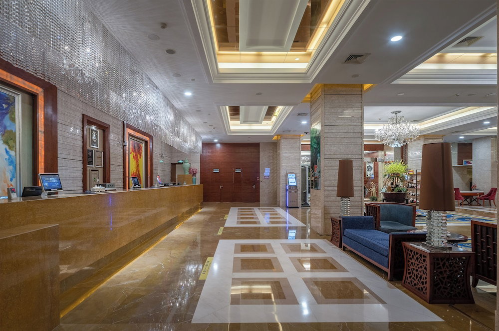 Hotel Chengdu Tianfu Sunshine Hotel
