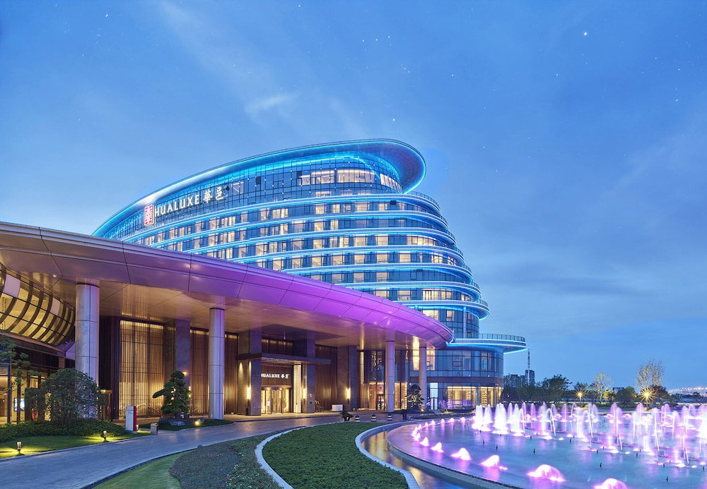 Hotel Hualuxe Nanjing Yangtze River By Ihg