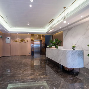 Hotel Ruifeng Hotel Railway Station Store cazare Tongde