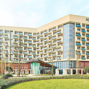 Hotel Four Points By Sheraton Chengdu, Pujiang Resort cazare Linqiong