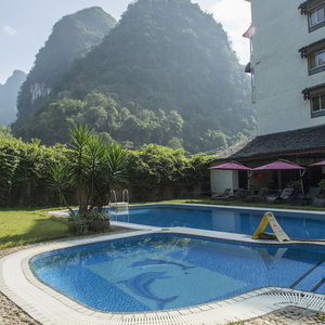 Hotel Snow Lion Riverside Resort cazare Yangshuo