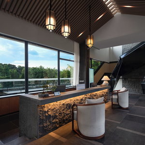 Hotel Heart Retret Seasons Village cazare Nanhai