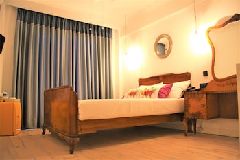 Foca 1887 Otel