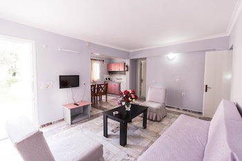 Hotel Hanedan Beach Hotel