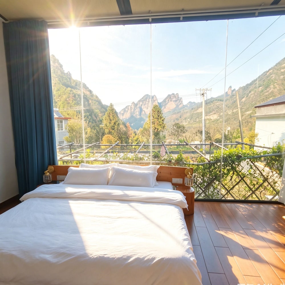Hotel Cloud House Of Leisurely
