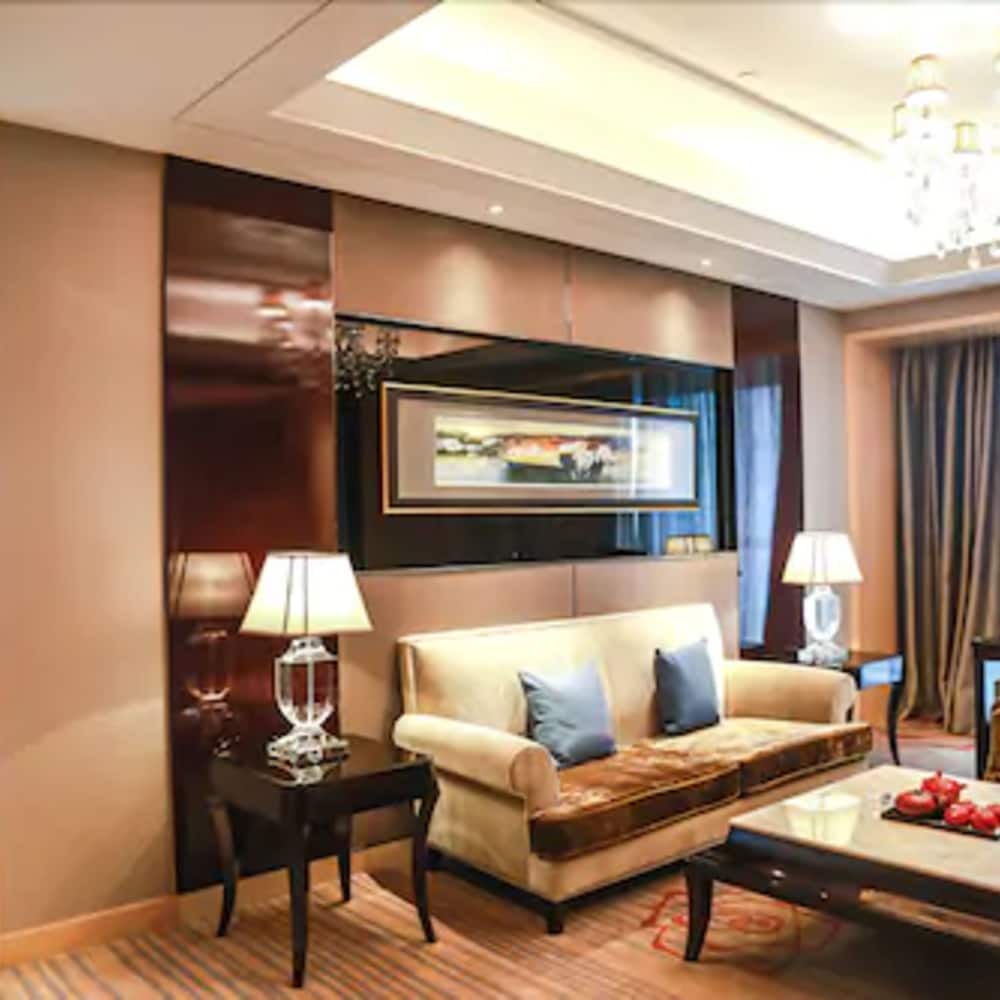 Hotel Wanda Realm Huaian