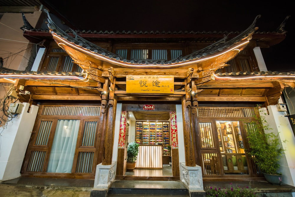 Hotel Lijiang Yue Tu Inn