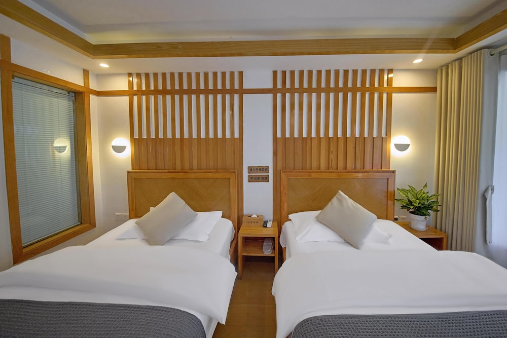 Hotel Lijiang Tongfu Inn