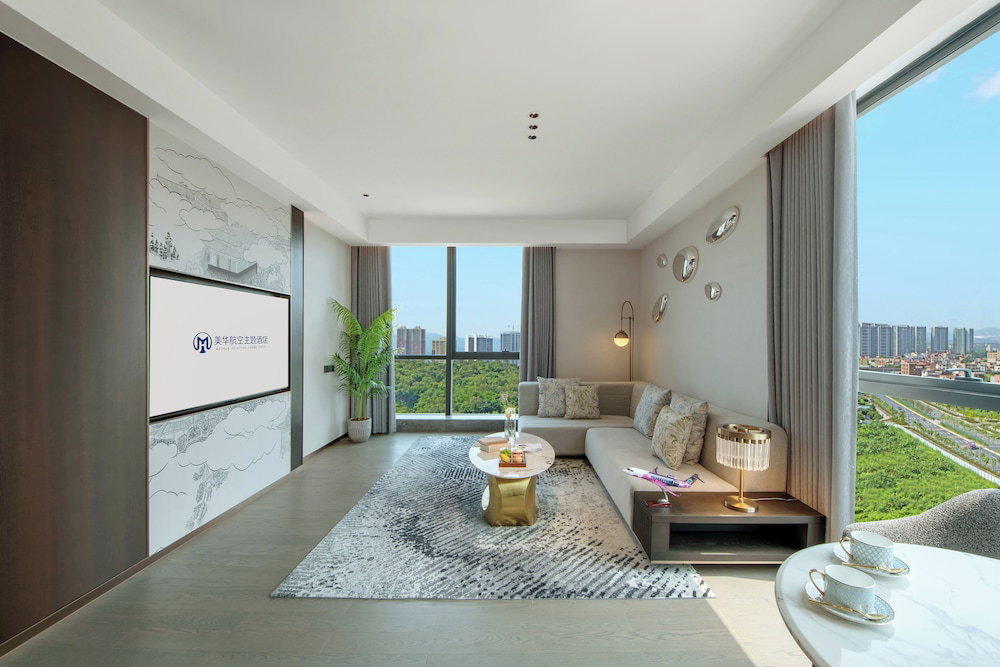 Hotel Meihua Airlines Theme Hotel