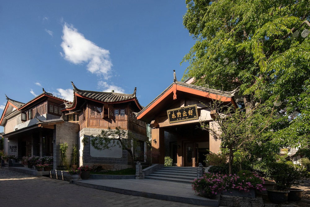 Hotel Ancient Charm Luxe Retreat Lijiang