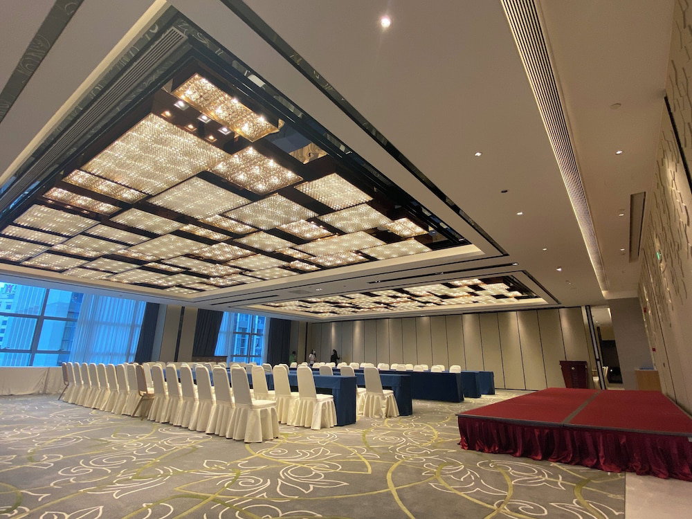 Hotel Holiday Inn Guangzhou South Lake By Ihg