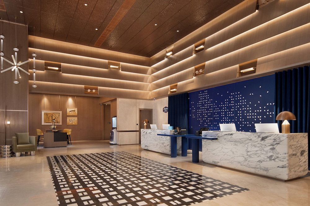 Hotel Hampton By Hilton Guangzhou Xintang Railway Station