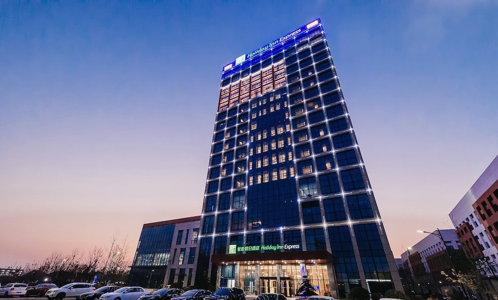 Hotel Holiday Inn Express Taizhou Cmc By Ihg