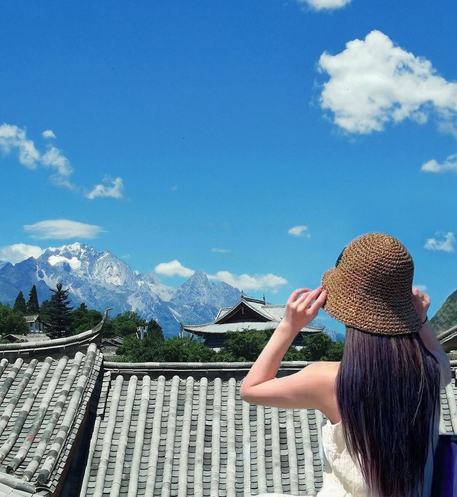 Hotel Yiyuan Snow Mountain View Historical Naxi House - Lijiang Old Town Mufu Branch