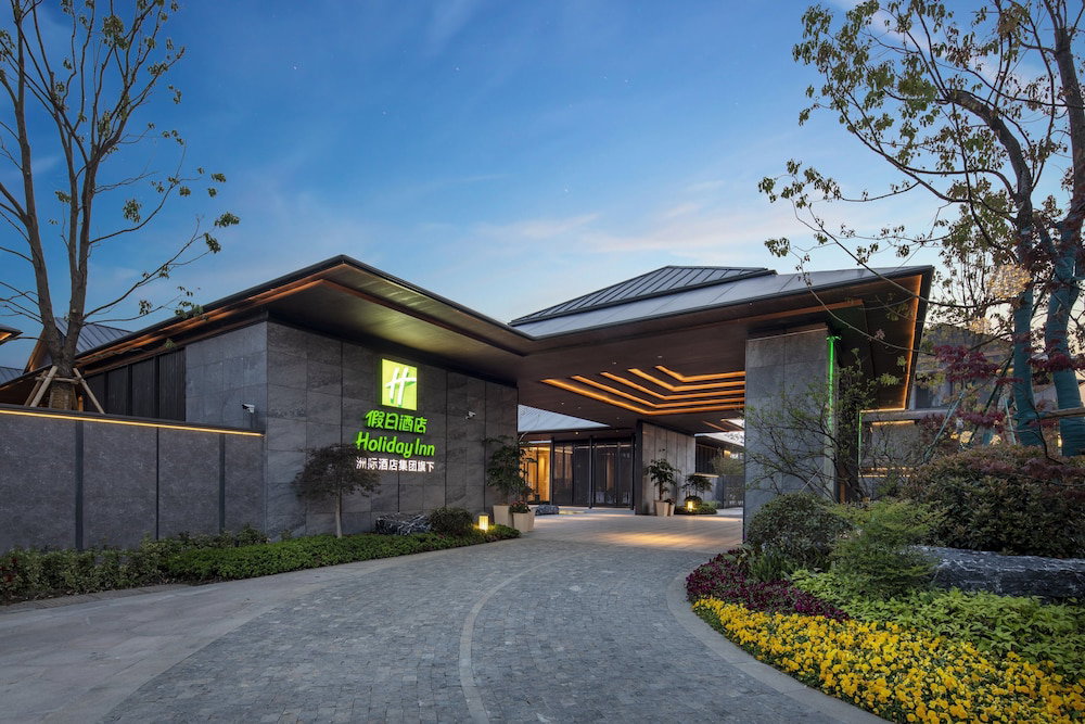 Hotel Holiday Inn Deqing Xinshi Ancient Town By Ihg