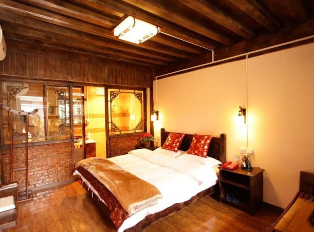 Hotel Lijiang Shuimuxiquan Inn